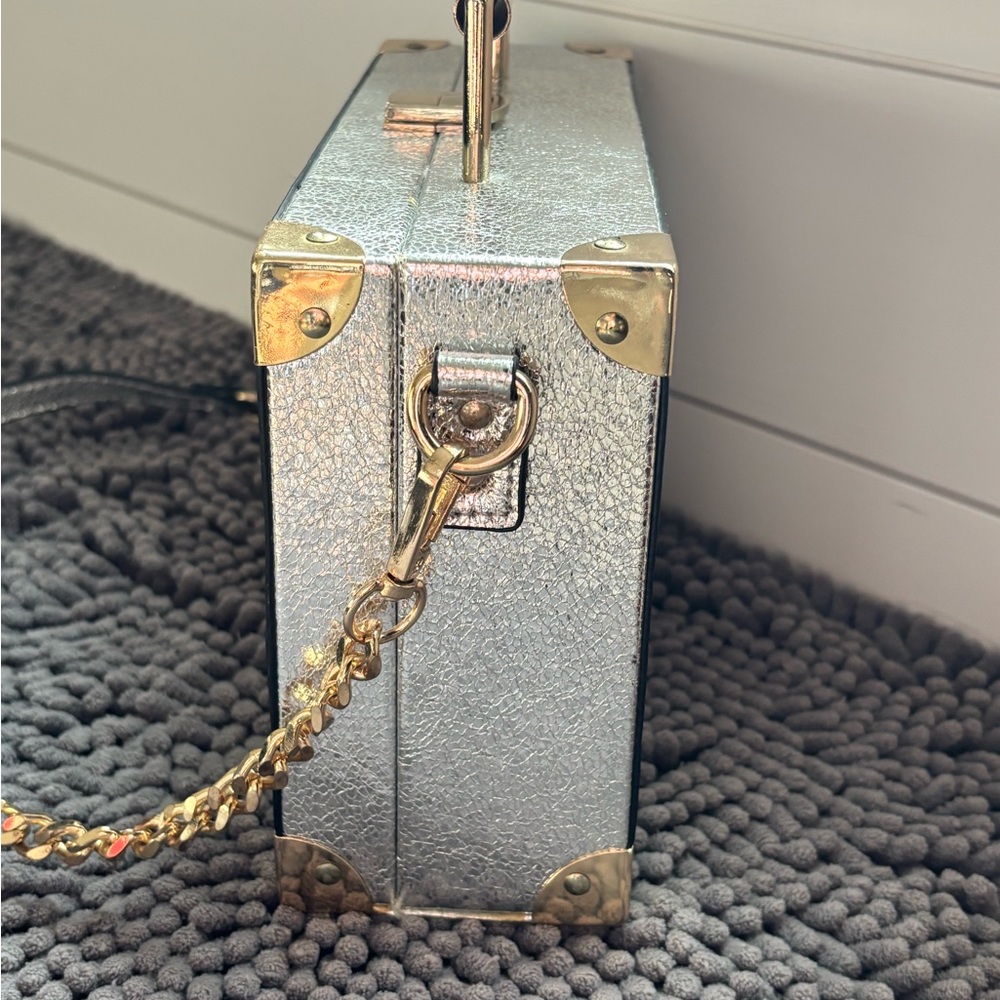 Aldo Women's Tiezzo Boom-Box Radio Crossbody Bag - Picture 3 of 8